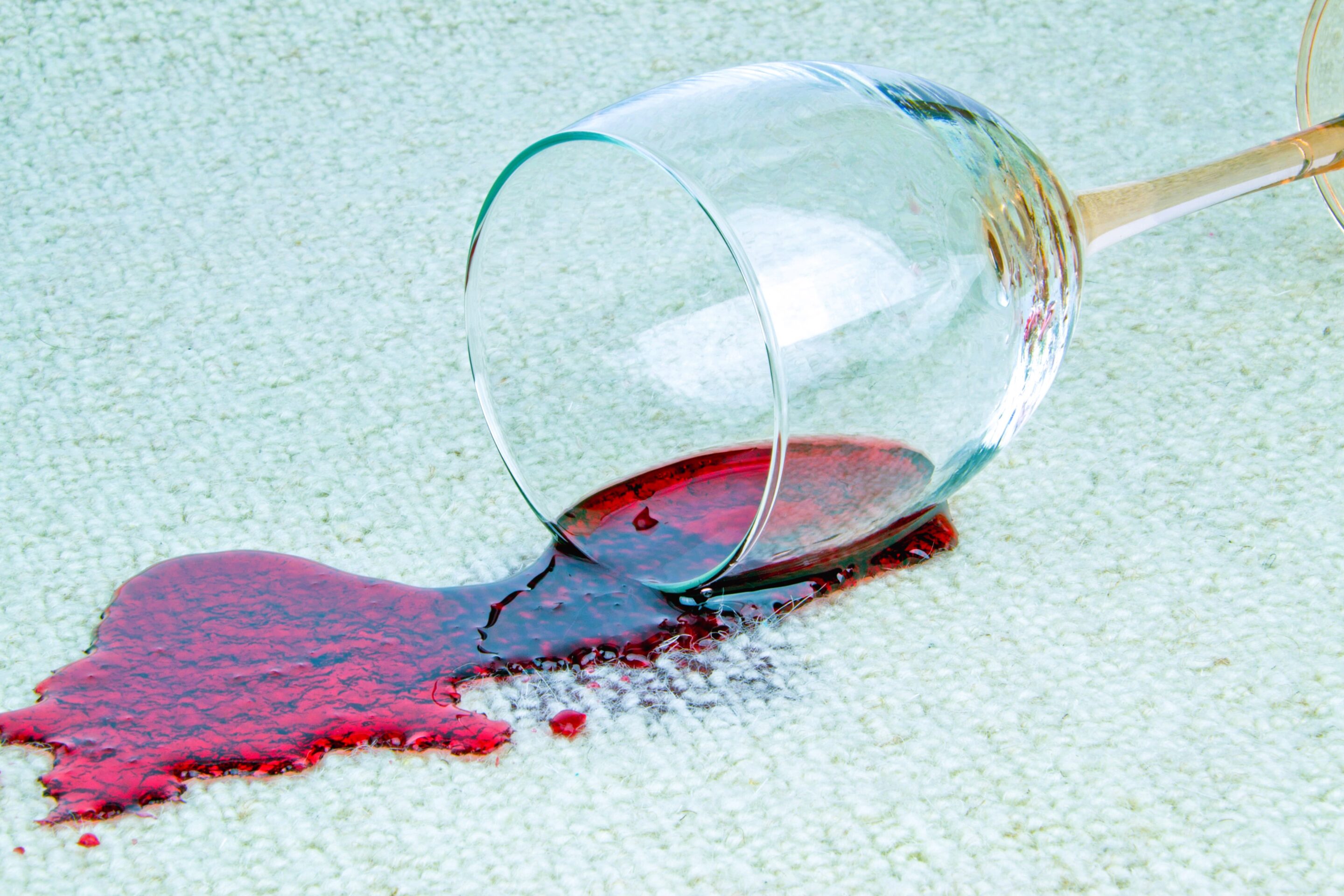 10 Effective Ways to Clean Carpet Stains