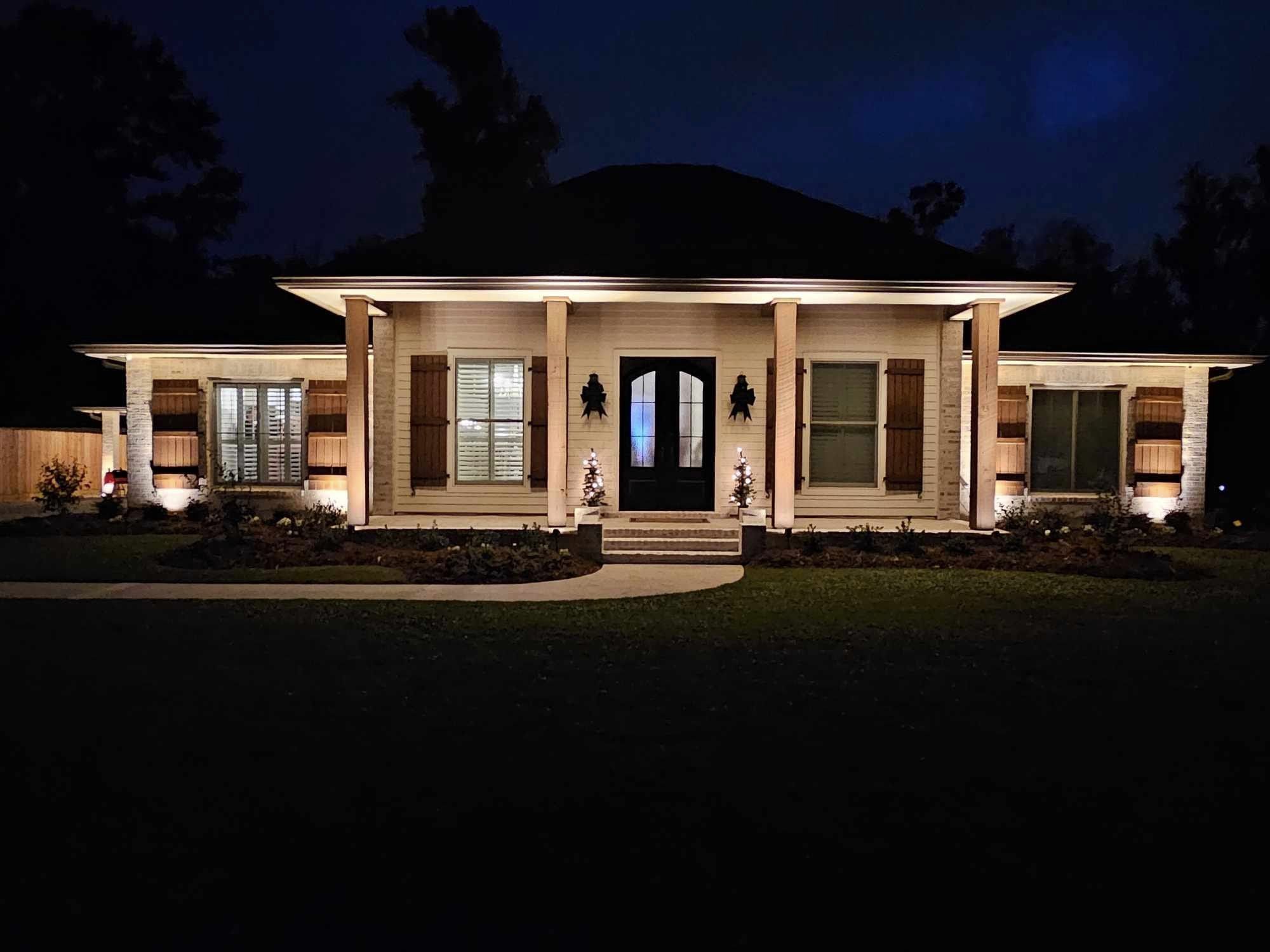 The Leading Company for Landscape Lighting in Baton Rouge: Outdoor Illumination Design